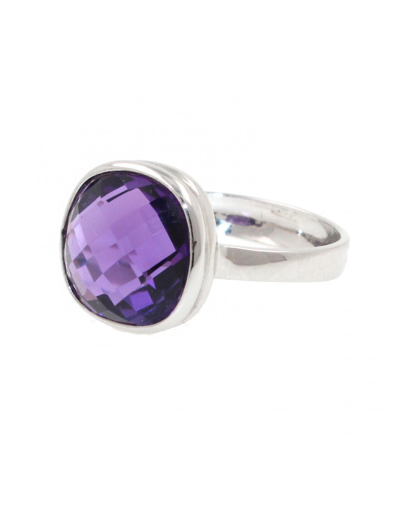 Anillo de Oro Blanco 18k  con Amatista Facetada