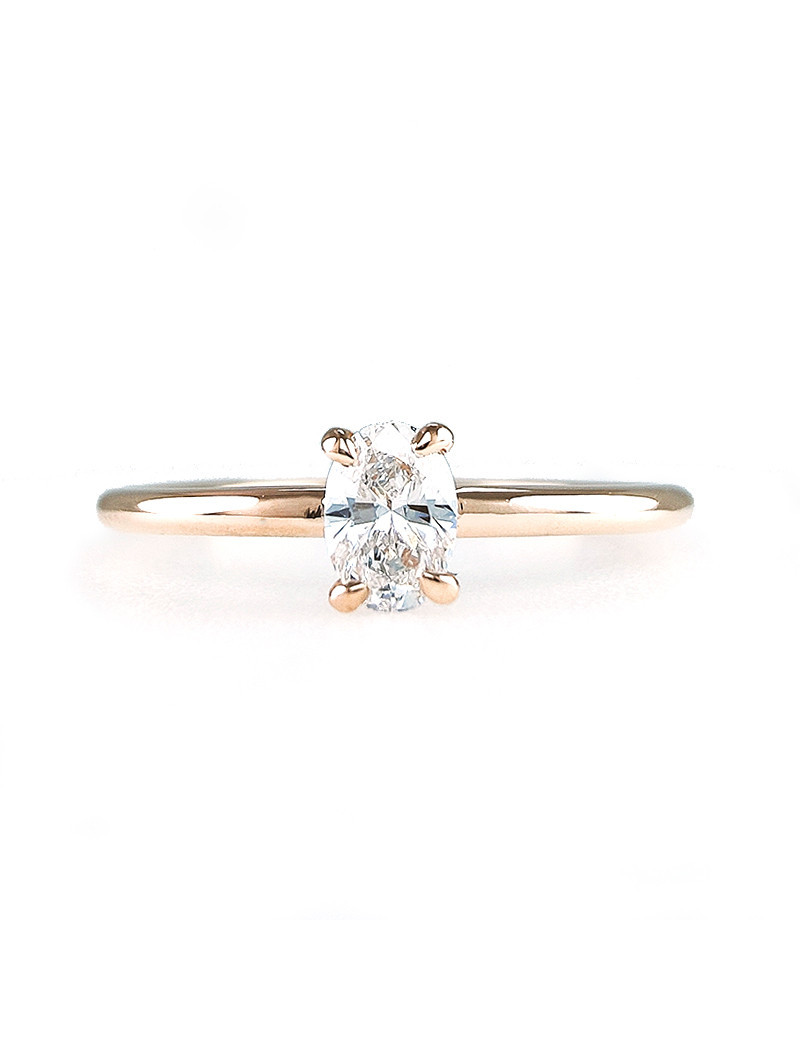 Shape: Anillo Oro 18k de Diamante Talla Oval | Joyería Marga Mira