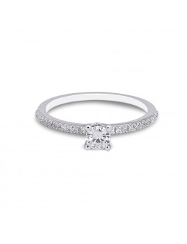 Penelope: Anillo Solitario de Oro Blanco 18kts con Diamante