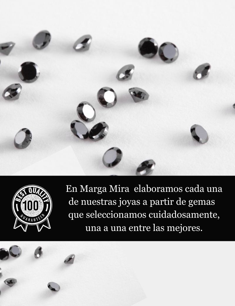 † Gargantilla Cruz de diamantes negros y Cadena de Oro Blanco 18k