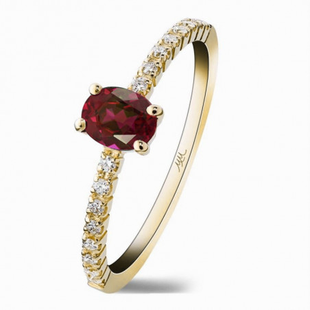 Evelyn: Anillo de Rubí Oval y Diamantes Pavé · Joyería Marga Mira
