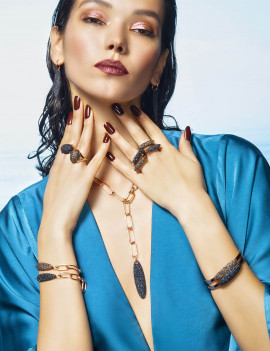 Pendientes Largos Ovalos con Polvo Di Sogni Negro