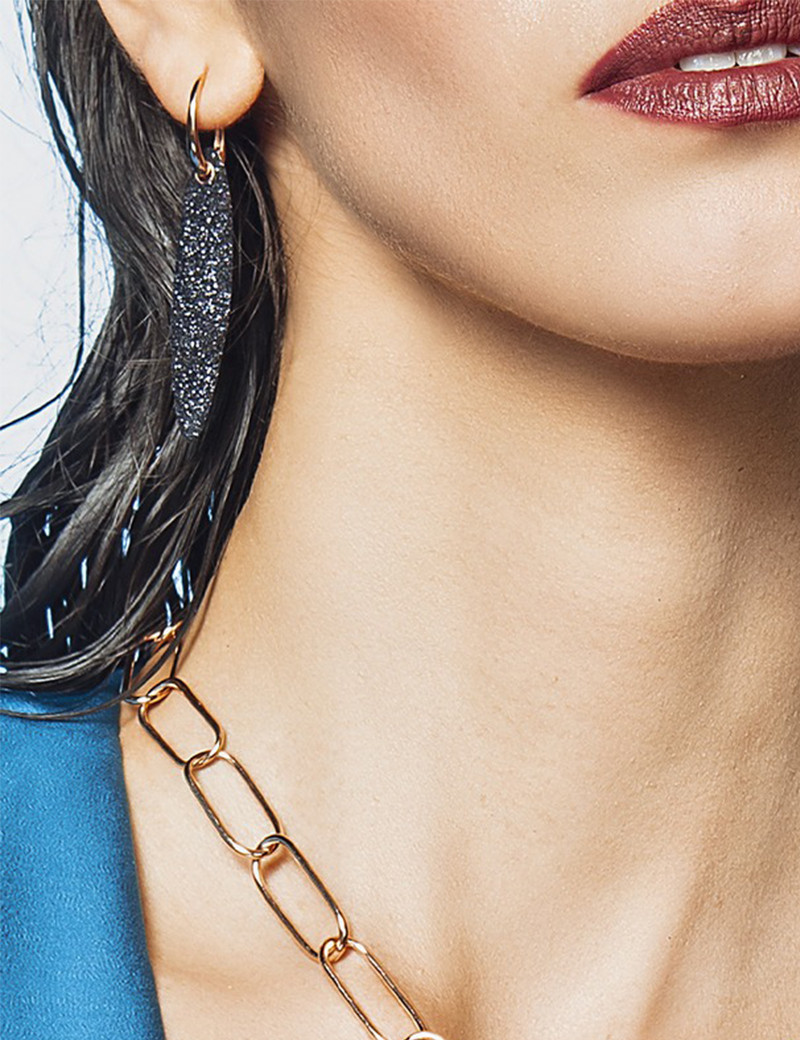 Pendientes Largos Ovalos con Polvo Di Sogni Negro