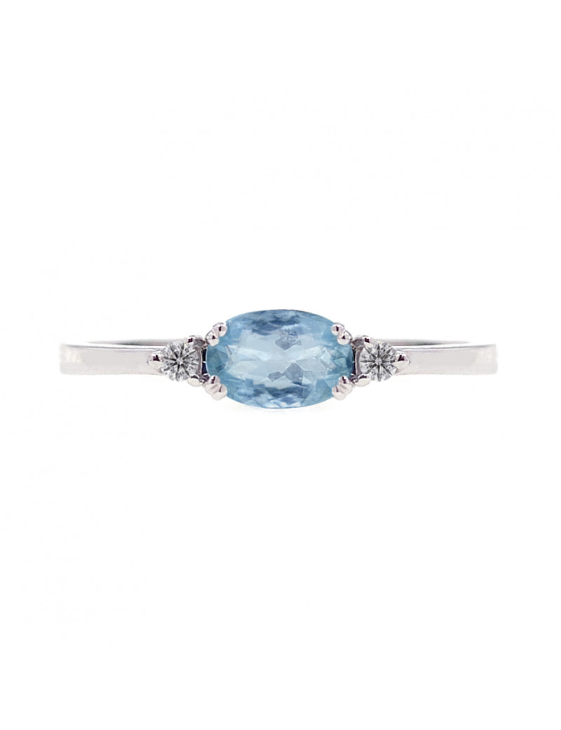 Budapest: Anillo de Aguamarina 4x7 y Diamantes en Oro Blanco 18k