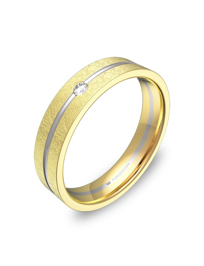 Anillo con 1 diamante en oro bicolor 18k plano 4.5mm acabado hielo y ranura