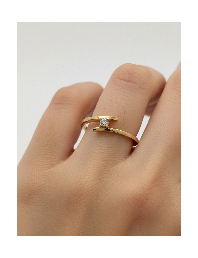 Londres: Anillo Solitario Bypass Diamante Oro Amarillo 18k