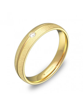Anillo de Diamante en Oro Amarillo 18k de media caña con acabado texturizado, ranura central