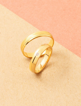 Anillo Diamante en Oro Amarillo 18k ·Media Caña · 4.0mm · Marga Mira
