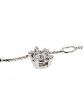 Colgante de Diamante con Cadena