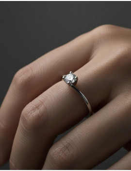 Viena: Anillo Diamante Solitario Oro Blanco 18k · Joyería Marga Mira