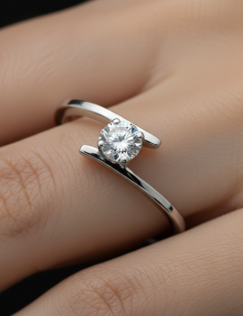 Londres: Anillo Solitario Diamante Oro Blanco 18k · Joyería Marga Mira