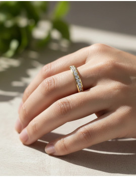 Cinthia: Anillo de Diamantes en Carril. Media Alianza Diamantes