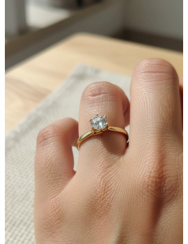 Stefany: Anillo Solitario de Diamante en 6 Garras · Joyería Marga Mira