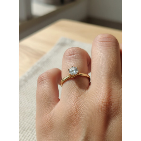 Stefany: Anillo Solitario de Diamante en 6 Garras · Joyería Marga Mira