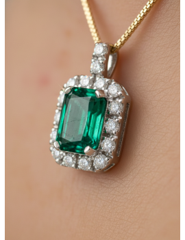 Colgante de Esmeralda y Diamantes en Oro Blanco 18k · Marga Mira