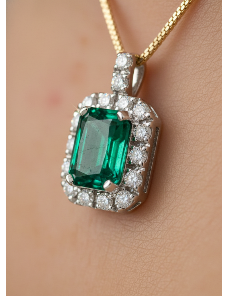 Colgante de Esmeralda y Diamantes en Oro Blanco 18k · Marga Mira