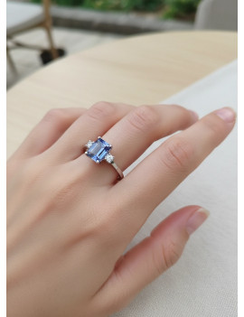 Anillo Ankara Tanzanita y Diamantes en Oro Blanco 18k · Marga Mira