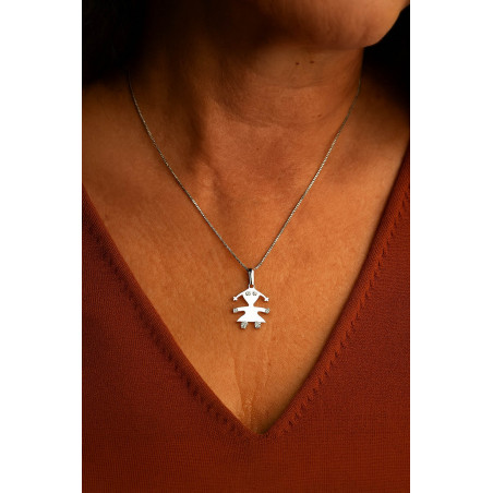 Colgante Niña con Diamantes 0.05ct Oro Blanco 18k · Joyería Marga Mira