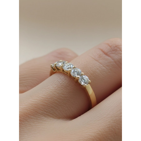 Darya: Anillo de 5 Diamantes en Oro Amarillo 18 Kilates 1.00ct E-VS