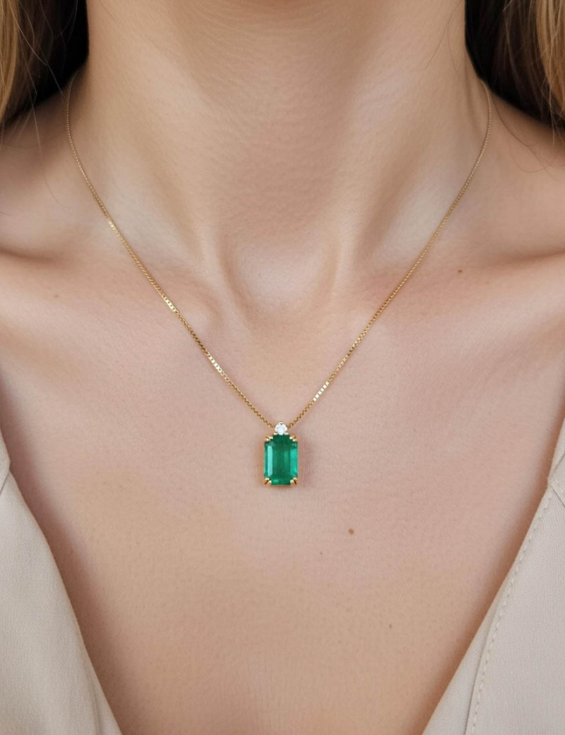 Colgante Esmeralda 0,94ct y Diamantes Oro Blanco 18k · Marga Mira