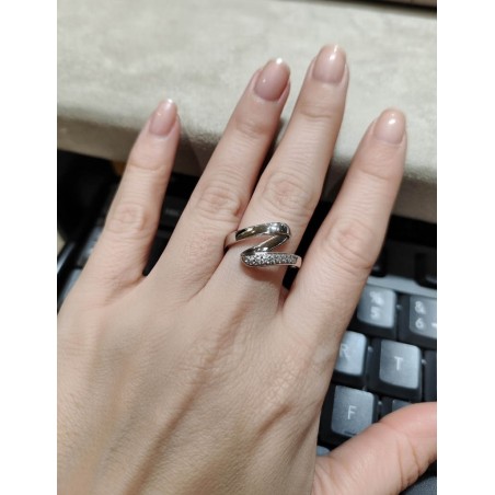 Anillo Zigzag de 16 Diamantes 0,14ctH-VS. Oro Blanco 18k Pavé