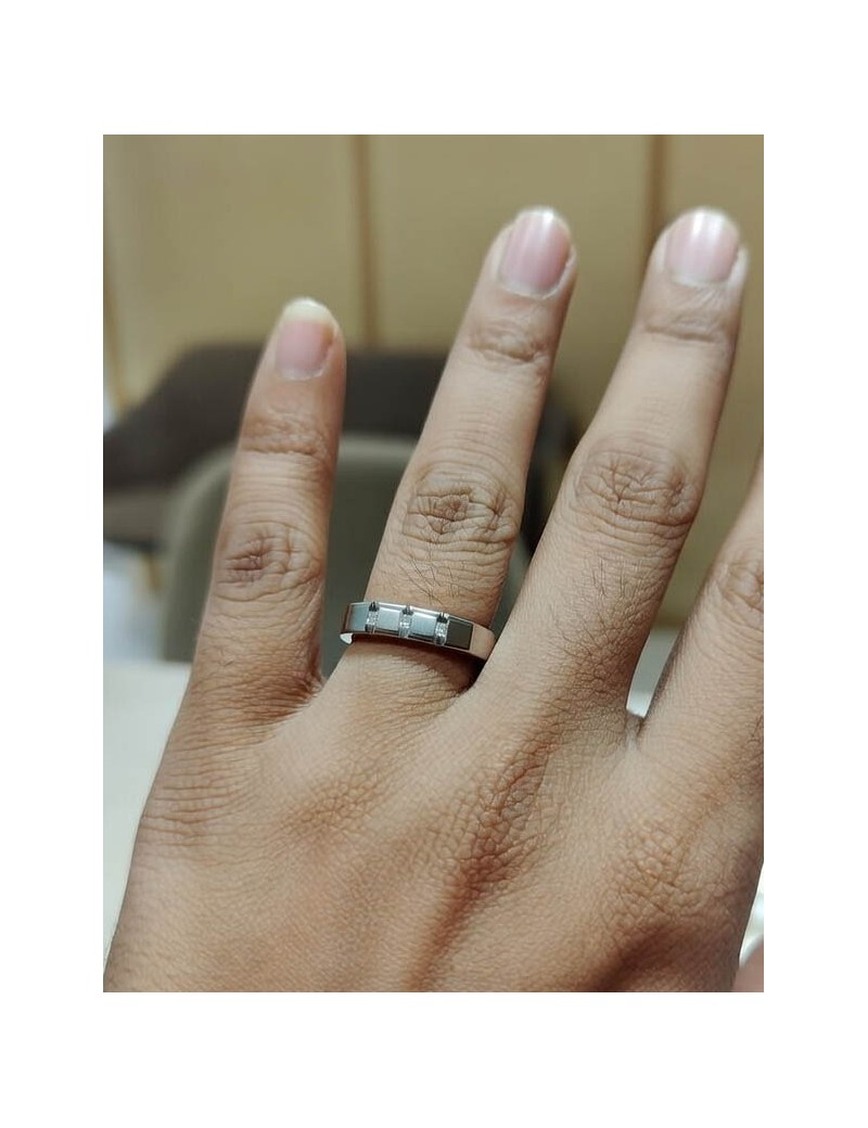 Anillo Caballero con Diamantes en Oro Blanco 18k