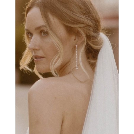 Pendientes Riviere con Circonitas Blancas de Largo 7cm · Marga Mira