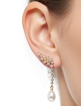 Pendientes Trepadores con Perlas y Circonitas Blancas · Marga Mira