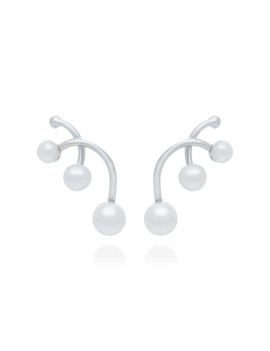 Pendientes de novia modelo Yi realizados en plata con perlas cultivadas y diseño curvo de 2cm.