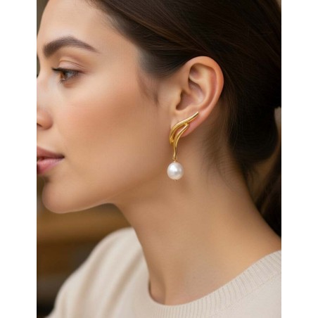 Tsuru Pendientes Trepadores Perlas 3.5cm | Plata y Baño de Oro 18k