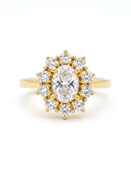Victoria Anillo de Diamante Oval 0.60ct D-VS GIA. Oro amarillo 18k
