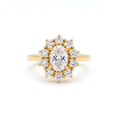 Victoria Anillo de Diamante Oval 0.60ct D-VS GIA. Oro amarillo 18k