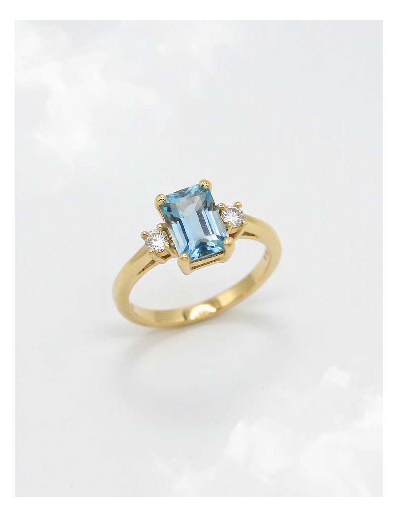 Ankara Anillo Aguamarina 0.94ct y Diamantes | Oro Amarillo 18k