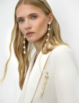 Pendientes Largos Perlas 11cm. Bañado en Oro 18k · Joyería Marga Mira