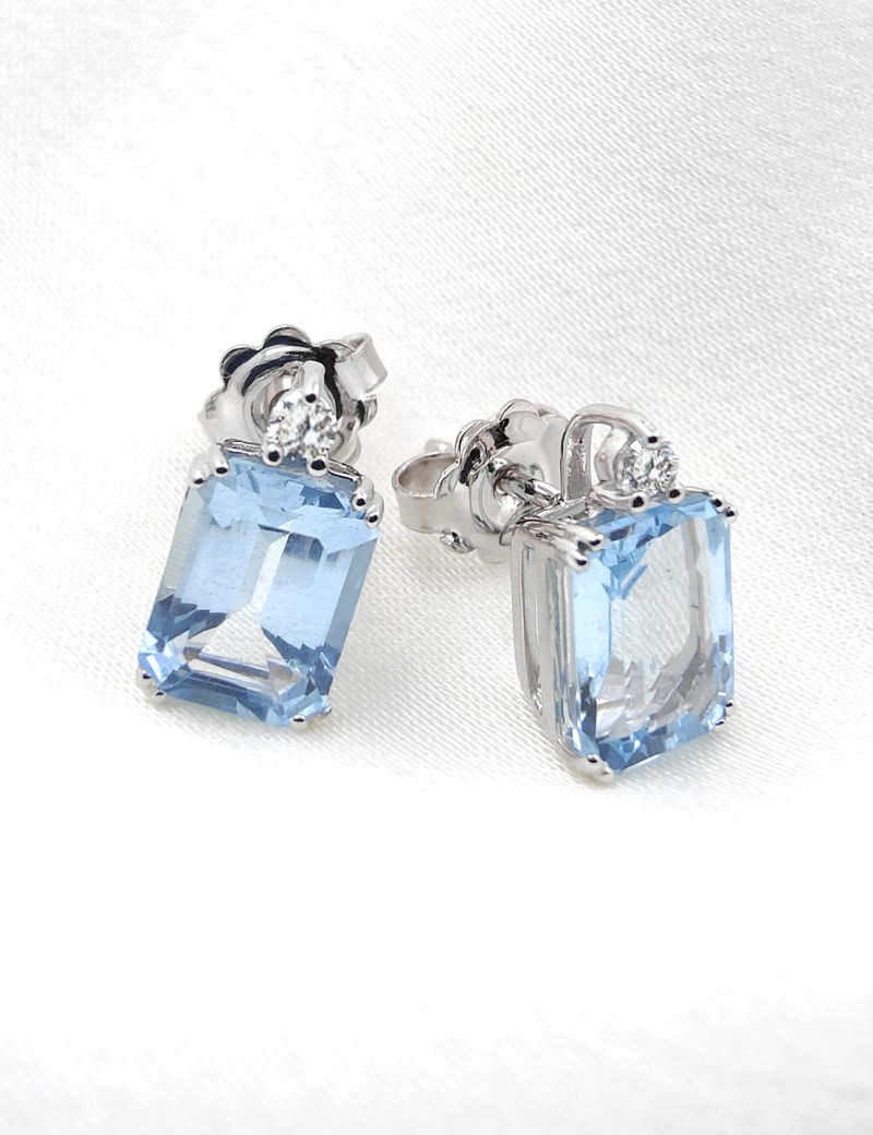 Pendientes Aguamarinas Esmeralda y Diamantes Brillantes · Marga Mira