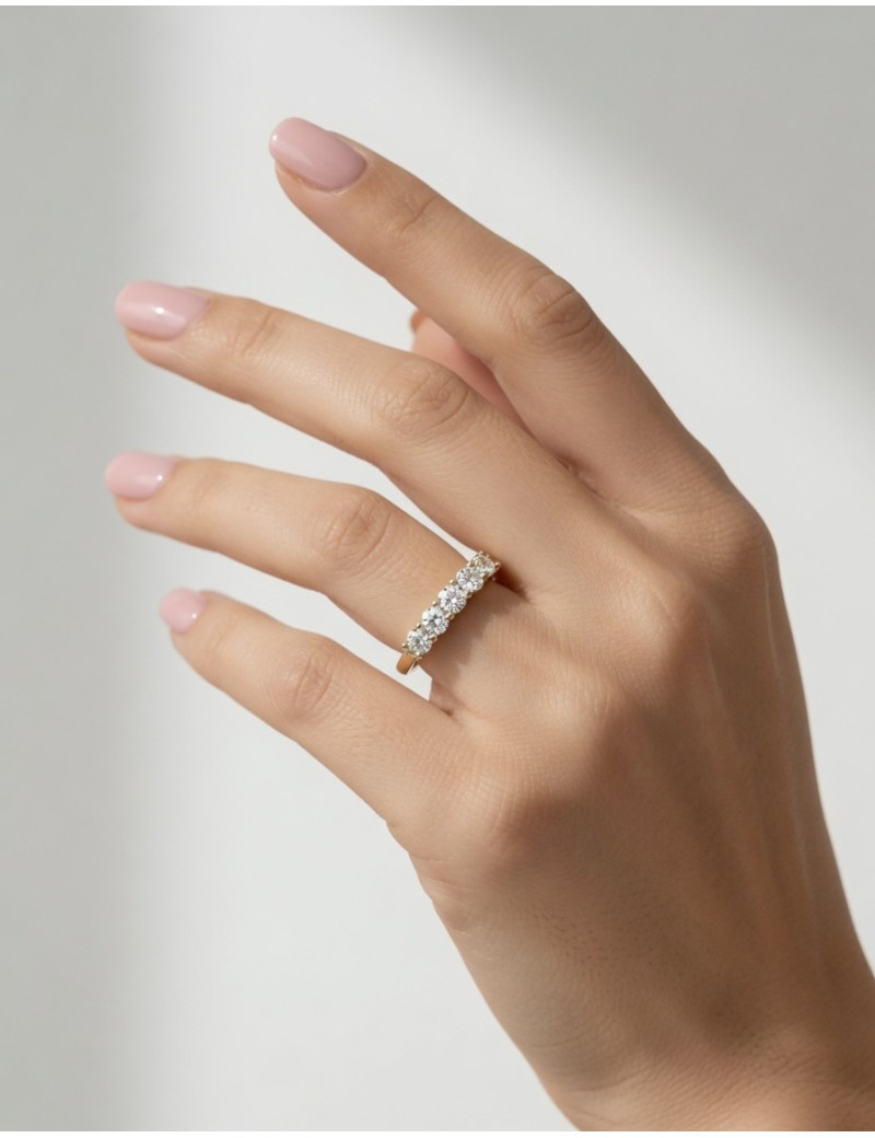 Hilda: Anillo de 5 Diamantes Oro Amarillo 18 K · Joyería Marga Mira