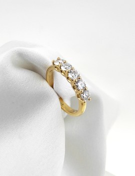 Hilda: Anillo de 5 Diamantes Oro Amarillo 18 K · Joyería Marga Mira