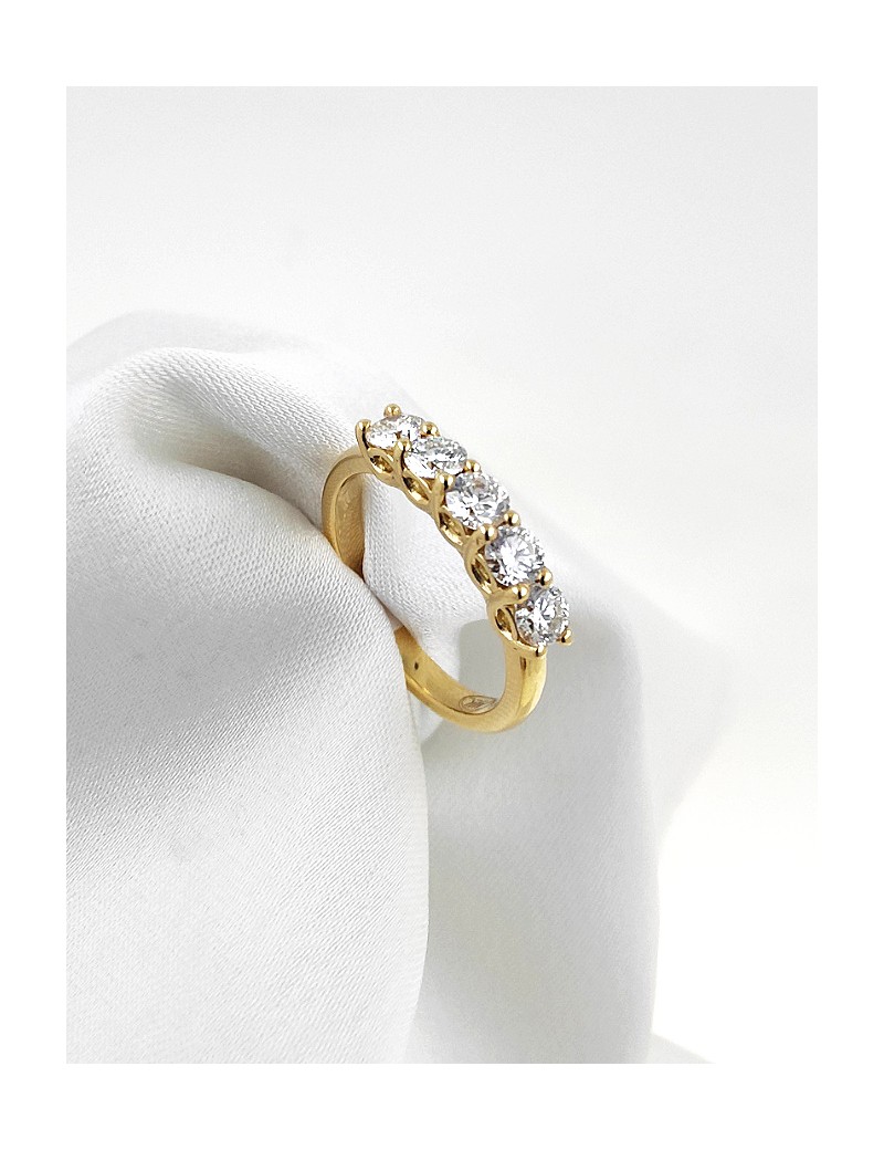 Hilda: Anillo de 5 Diamantes Oro Amarillo 18 K · Joyería Marga Mira