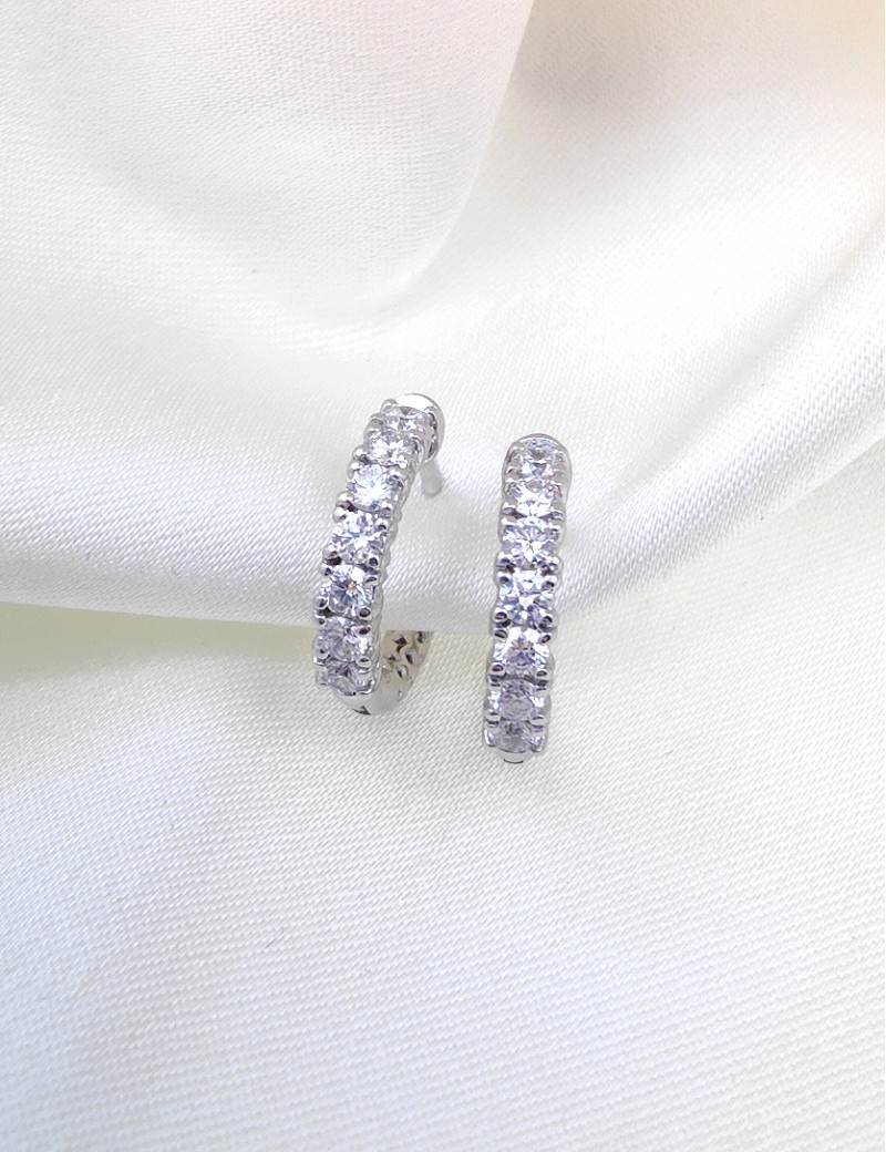 Brenda: Pendientes Aros de Diamantes 3 mm en Oro Blanco 18k