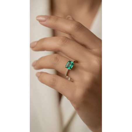 Anillo Kira Esmeralda 0.74ct y Diamantes | Oro Amarillo 18k