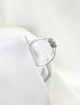 Rania Anillo Diamante Pera GIA | Oro Blanco 18k D-VS · Marga Mira