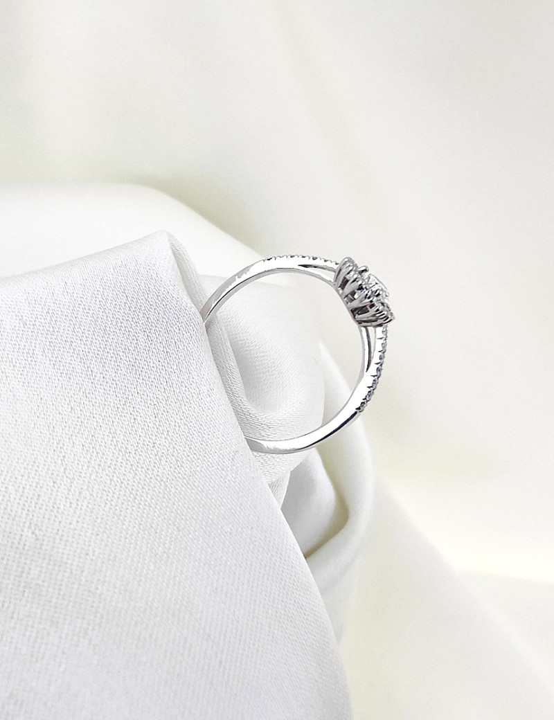 Rania Anillo Diamante Pera GIA | Oro Blanco 18k D-VS · Marga Mira