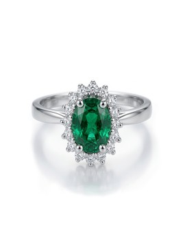 Victoria: Anillo Oro 18k con Esmeralda 0,74 cts y orla de Diamantes