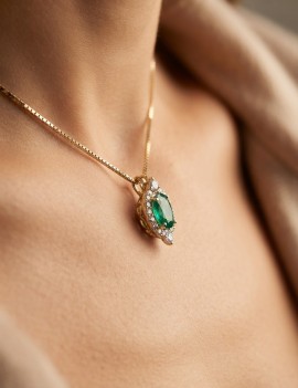Alma: Collar de Esmeralda Oval 0.37ct | Oro Amarillo 18k · Marga Mira