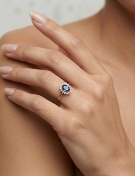 Anillo Zafiro Oval 5x7mm Diseño Corona. Diamantes 0.28ct E-VS