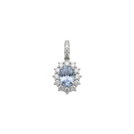 Colgante Victoria de oro blanco 18k con aguamarina ovalada de 0.76ct y halo de diamantes de talla brillante.