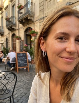 Amelia: Pendientes Aros de Diamantes en Oro Blanco 18k · Marga Mira