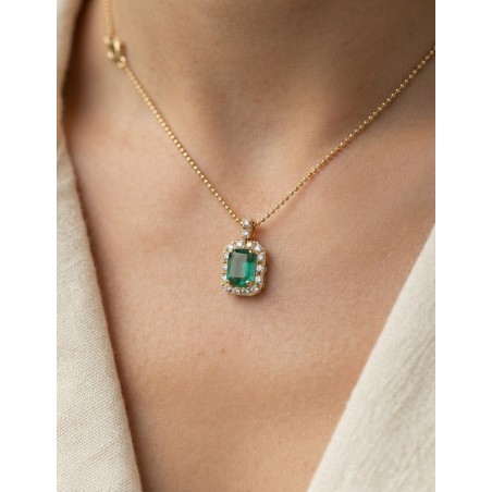 Colgante de Esmeralda y Diamantes en Oro Amarillo 18k · Marga Mira