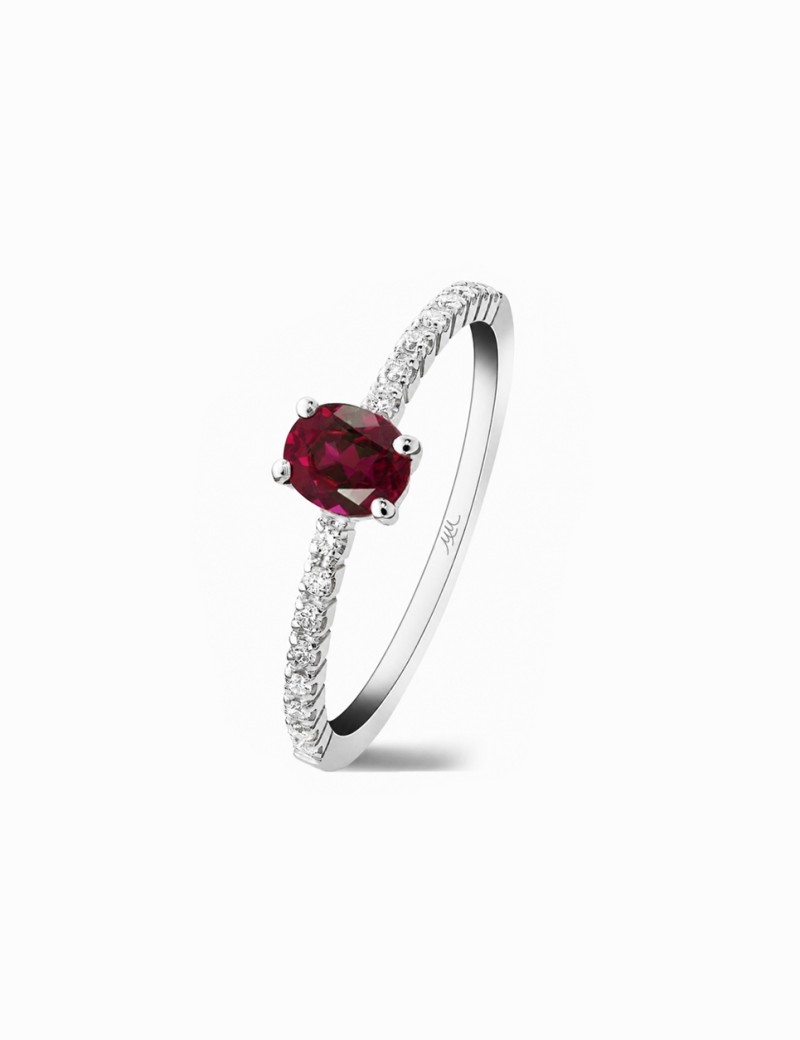 Evelyn: Anillo con Diamantes y Rubí |Oro Blanco 18k · Marga Mira