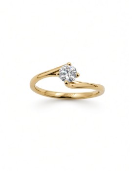 Nuria: Anillo de Diamante Solitario Garras Cruzadas Oro Amarillo 18k
